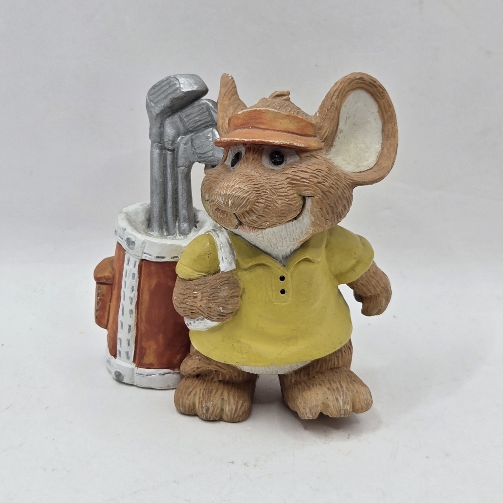 VTG Pair Of Beautiful Mouse Boy Girl Golf Club Playing Resin 3.5" H Collectible - Picture 3 of 14